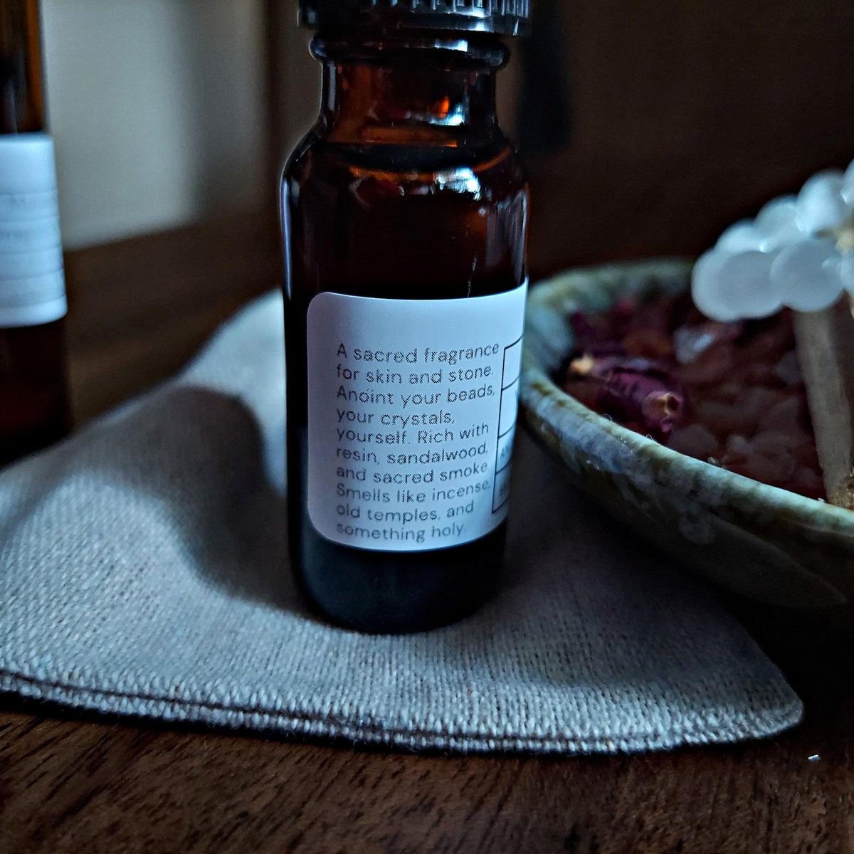Deluxe Crystal Cleansing Kit with Selenite Bracelet, Nag Champa Anointing Oil, Palo Santo, Salt Blend, and Dragons Blood