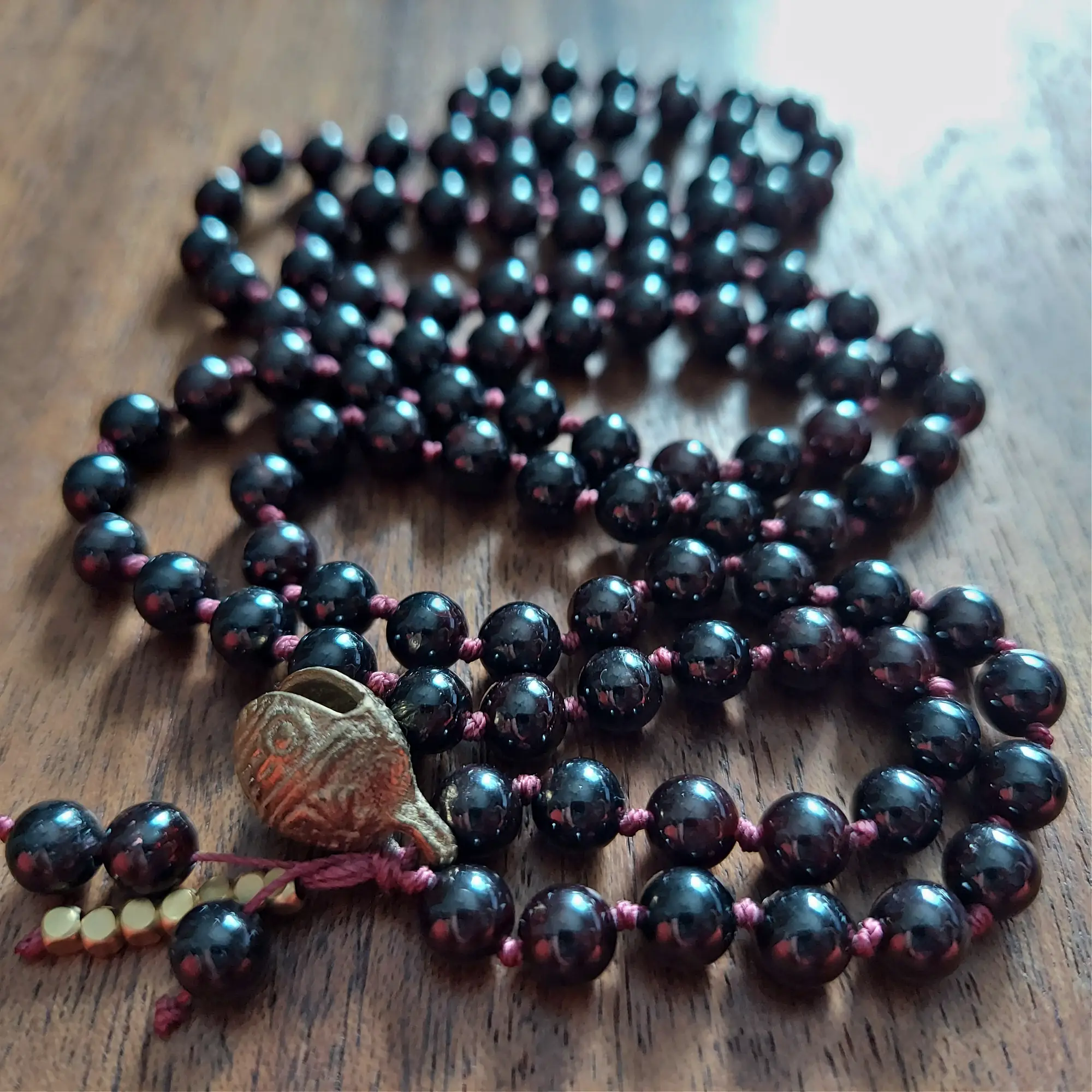GARNET DRAGON'S CALL MALA